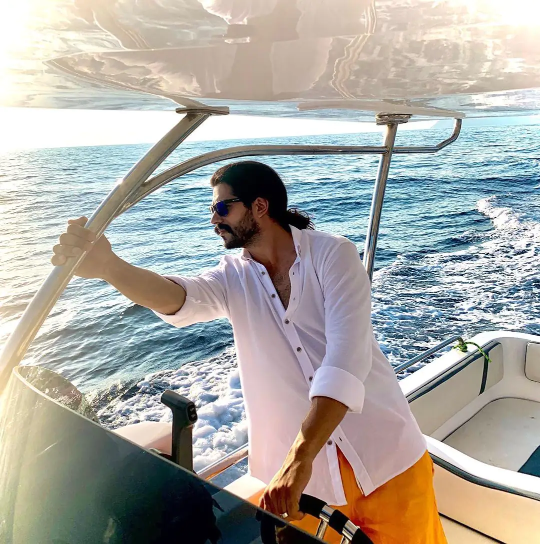 Burak Özçivit, Kuruluş Osman ile beklentileri karşıladı, tatili hak etti! 7