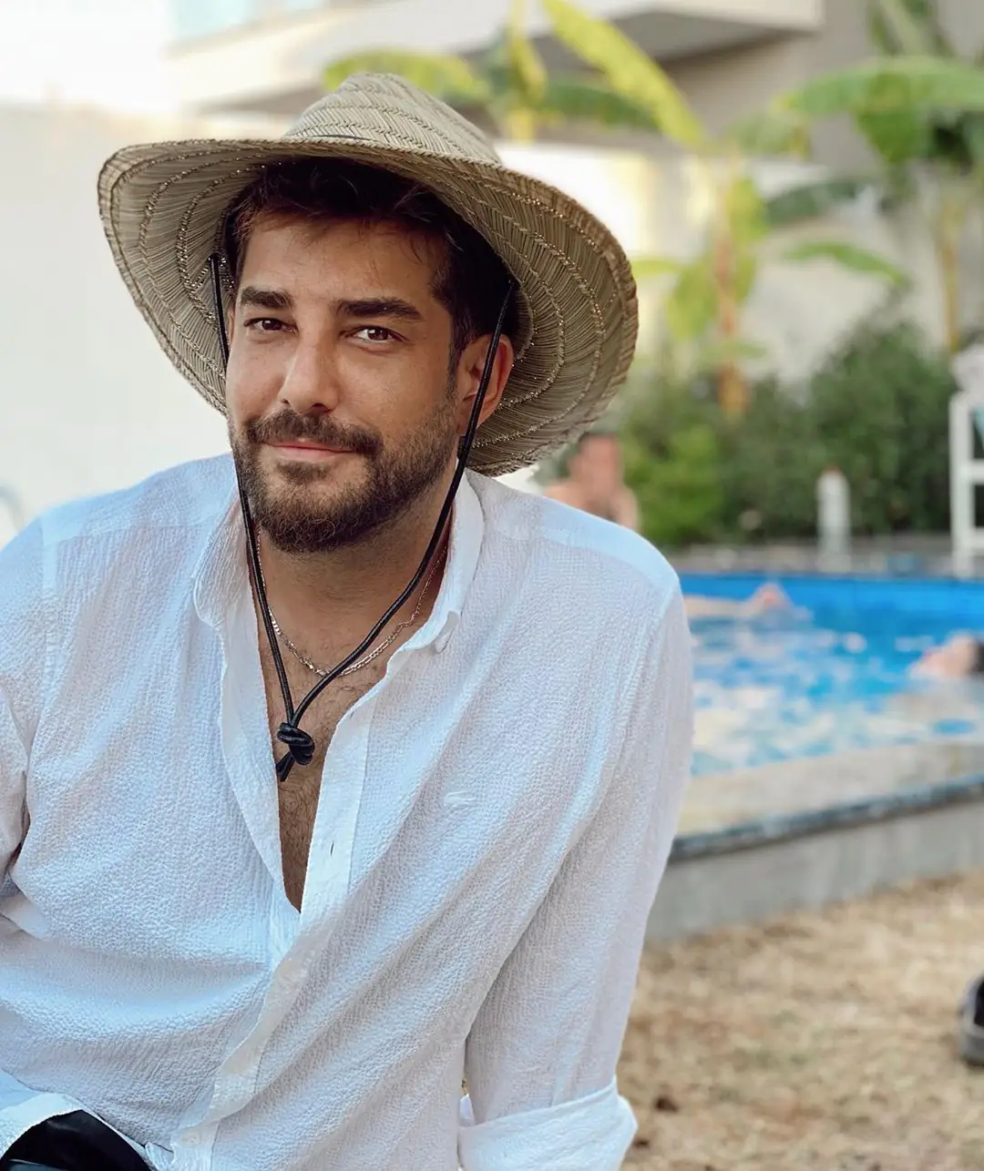Enis Arıkan ve Oğuzhan Koç'tan esprili paylaşım! Onur Büyüktopçu karizma sergiledi! 9 Enis Arıkan ve Oğuzhan Koç'tan esprili paylaşım! Onur Büyüktopçu karizma sergiledi! 9