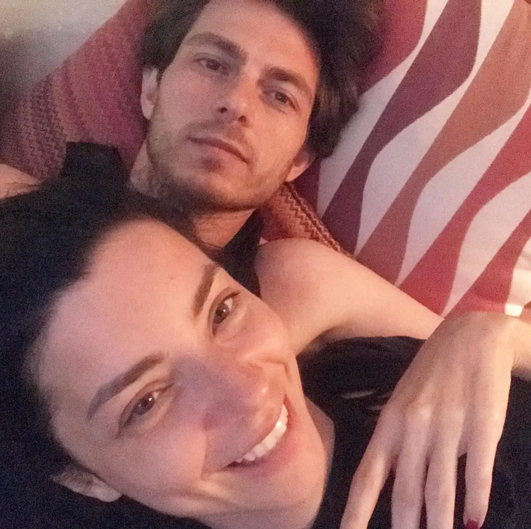 Yeni erkek arkadaşını tanıtan Merve Boluğur'a 'kaptın yine kumralı' diye laf attılar! 8