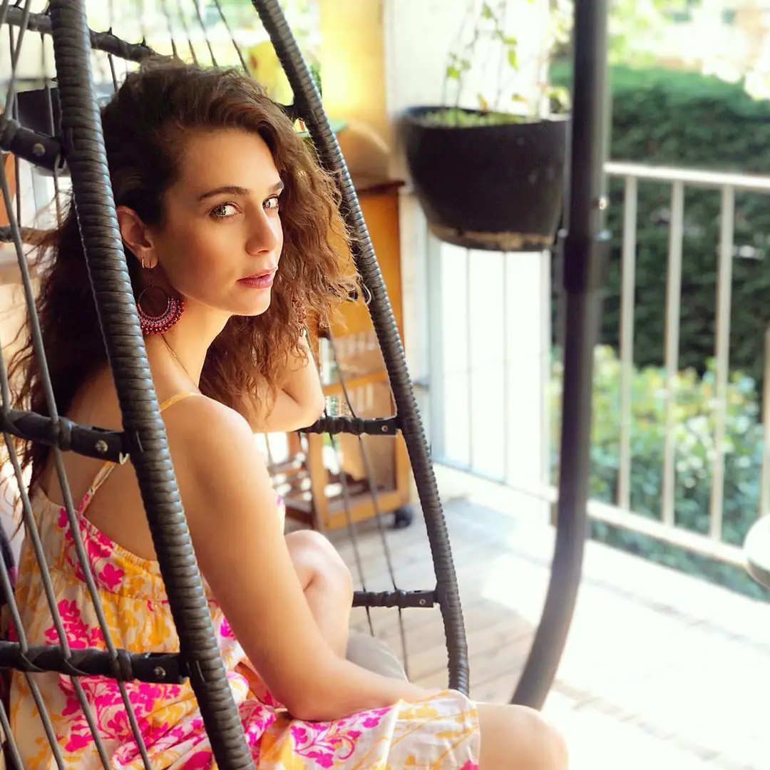Çiğdem Batur, Tuvana Türkay, Hazal Subaşı'dan etkileyici tatil pozları! 9
