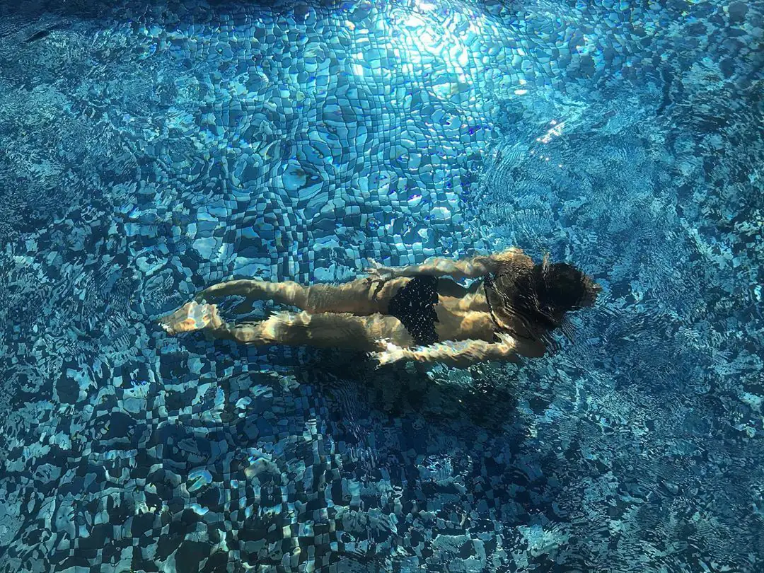 Bu nasıl bir hayranlıktır! Demet Özdemir ve Neslihan Atagül hayranlığı aldı başını gitti! 8