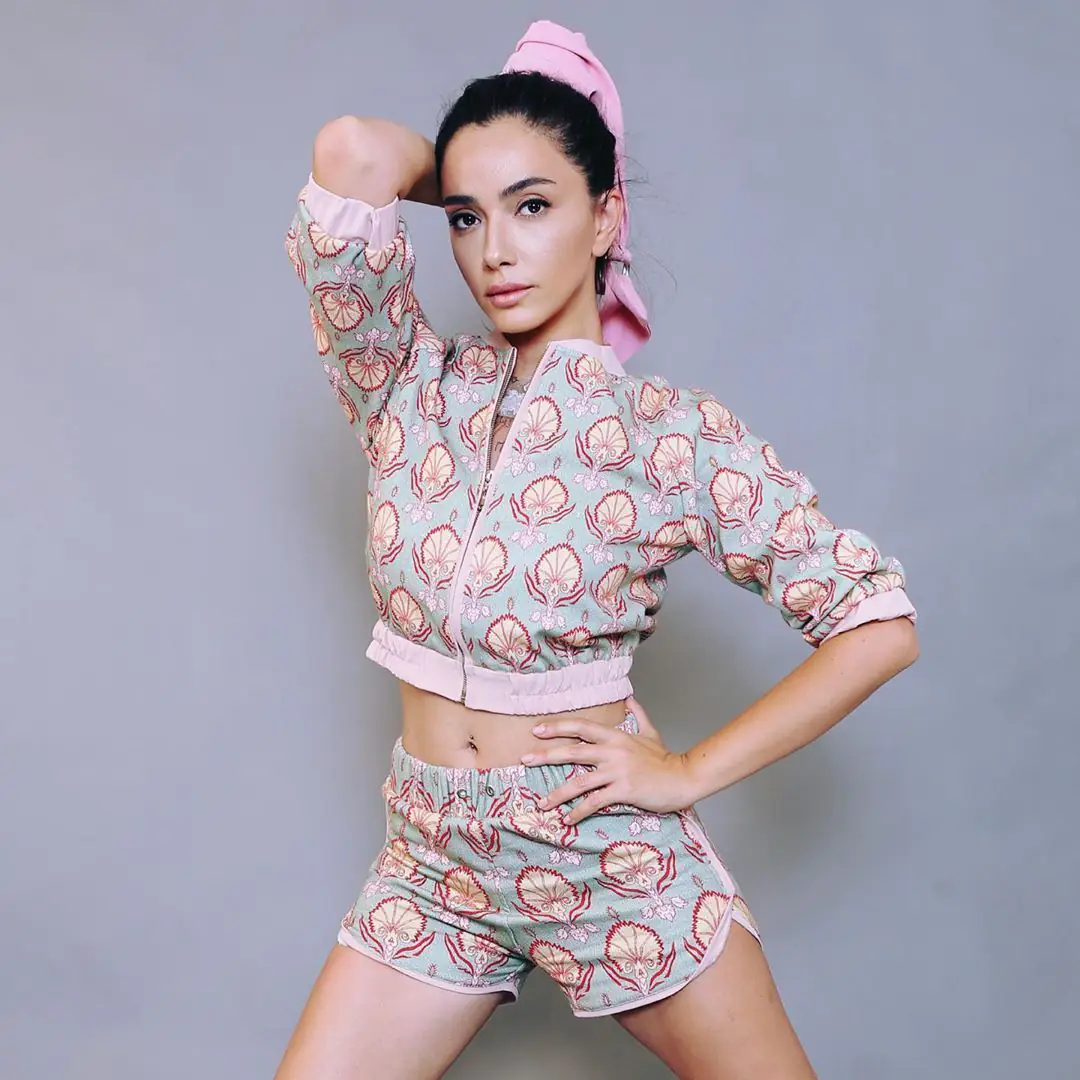Bravo Öykü Gürman! O'nun da Hazal Kaya gibi, hayranlarından özel bir ricası var! 7 Bravo Öykü Gürman! O'nun da Hazal Kaya gibi, hayranlarından özel bir ricası var! 7