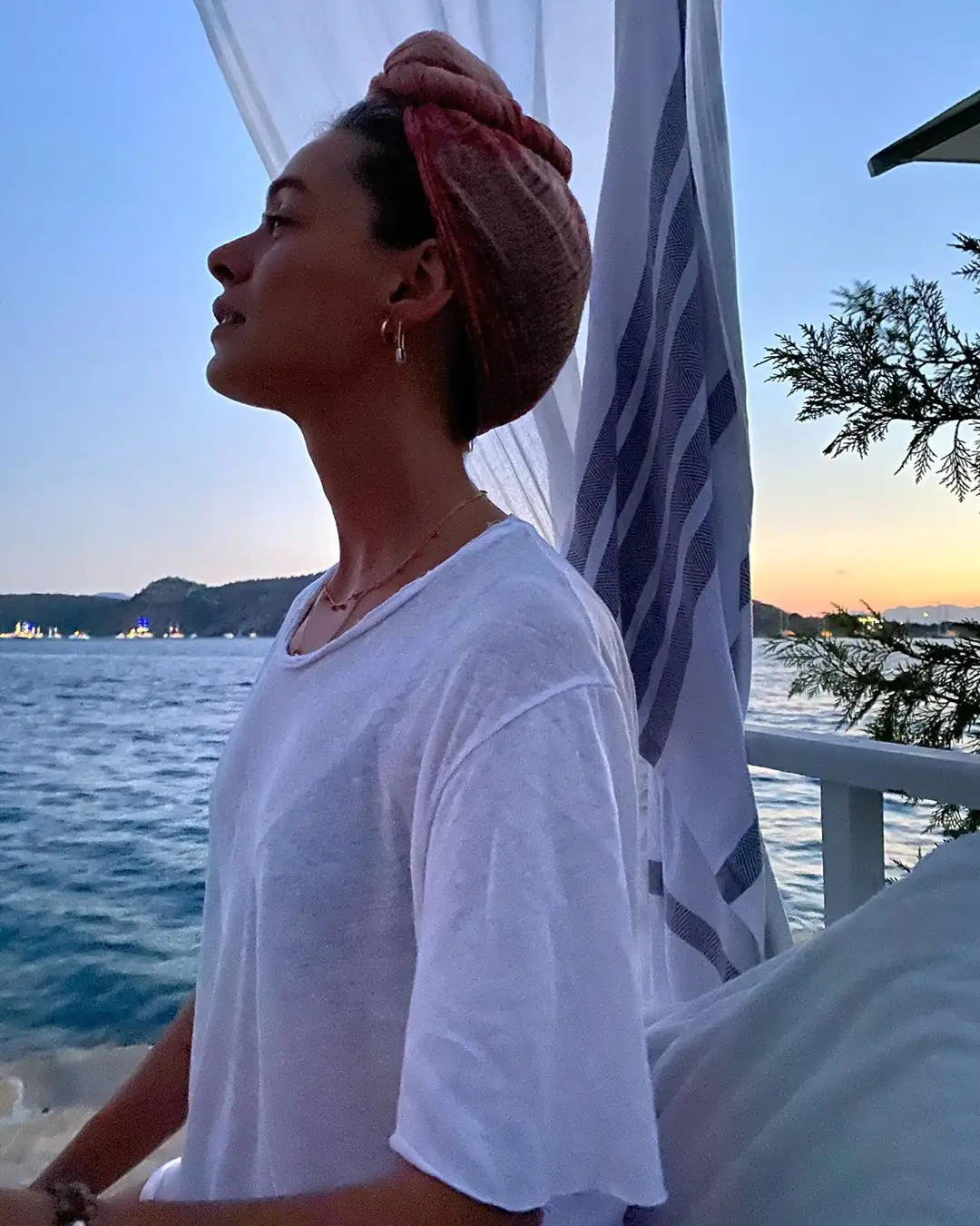 Özge Özpirinçci'den Murat Dalkılıç'a tebrik mesajı! 7