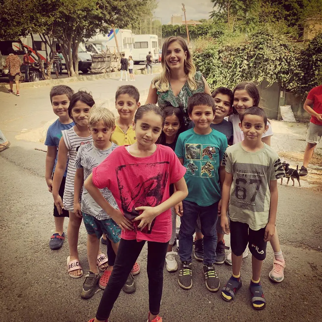 Eda Ece'nin yavru kuşları ile verdiği mesaj takdiri hak ediyor! 7