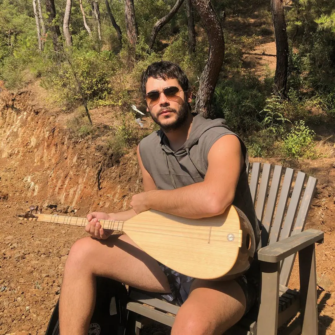 Berkay Hardal saza sevdalandı! Onur Tuna'nın kafası meşgul! 9 Berkay Hardal saza sevdalandı! Onur Tuna'nın kafası meşgul! 9