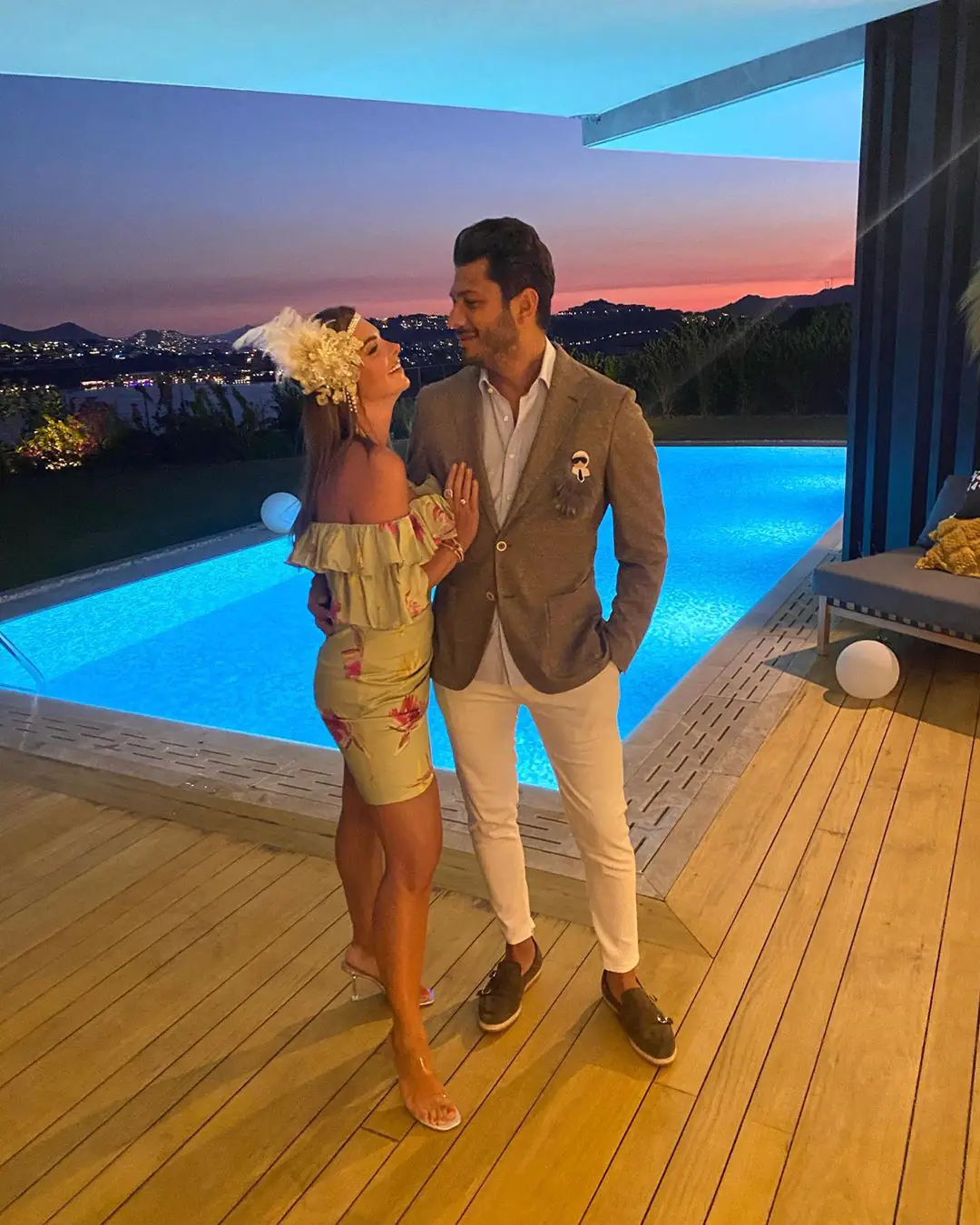 Pelin Karahan aşk tazeliyor... Ünlü oyuncudan eşine romantik filtresiz aşk mesajı! 7