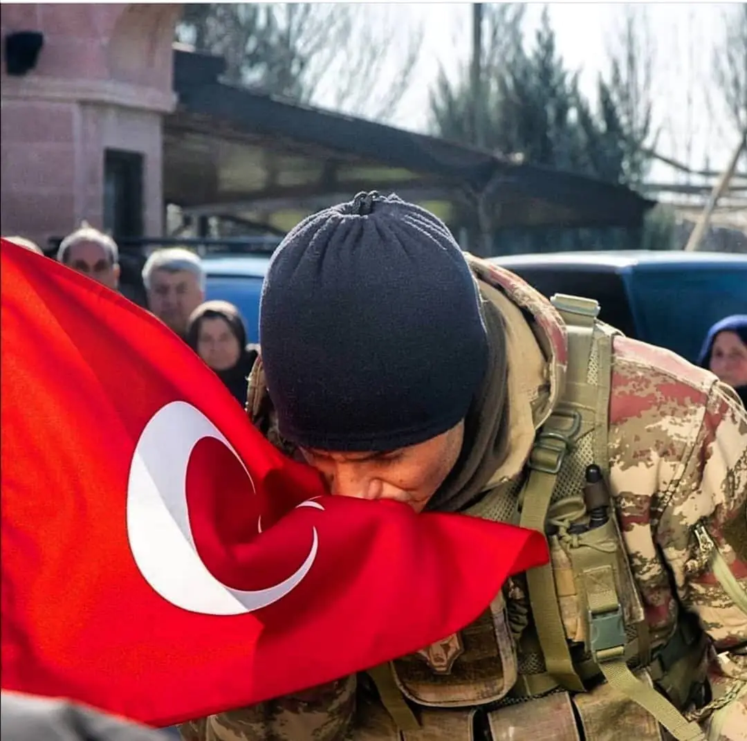 Berk Oktay, Savaşçı dizisini özleyenlerin yüreklerine su serpti! 8