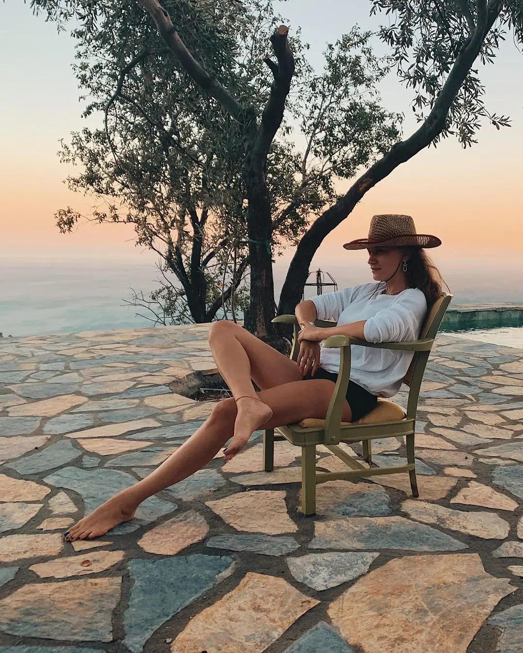 Serenay Sarıkaya, magazin basınına postayı instagram'dan koydu! 7