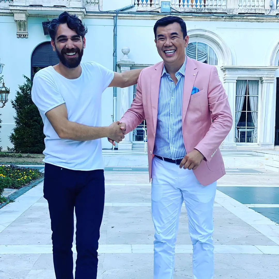 Kadir Doğulu, büyük sürprizini açıkladı ama Türk hayranlarını üzdü! 7