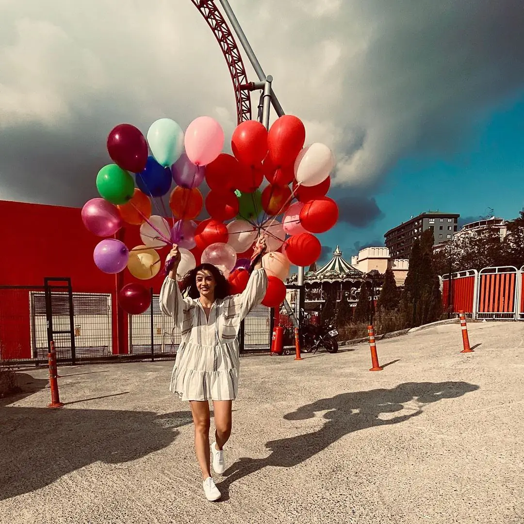 Burcu Özberk çocuklar gibi şen! Belçim Bilgin'in Hekimoğlu şansı! 8