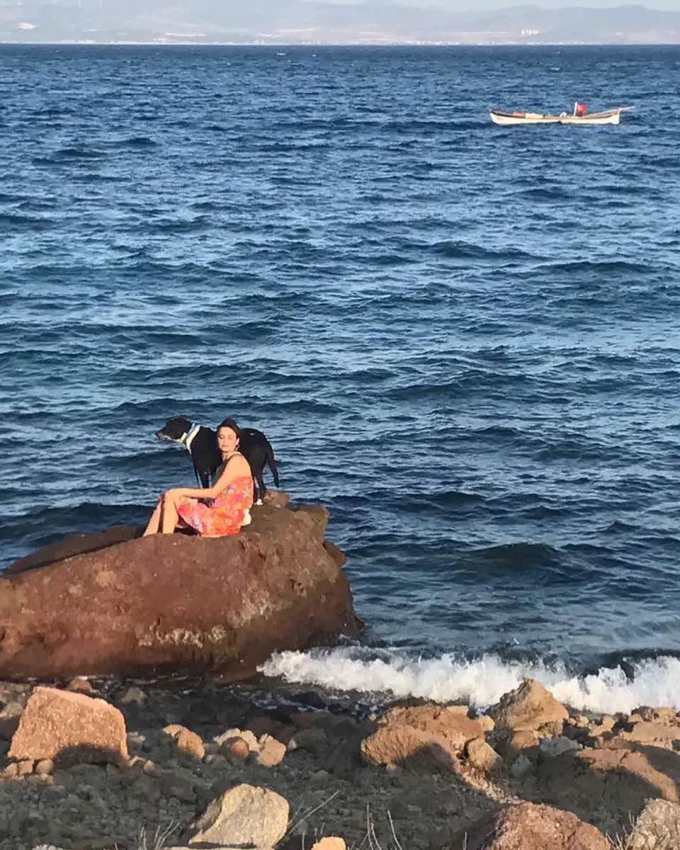 Nehir Erdoğan filtresiz mutlu, Belçim Bilgin Hekimoğlu setinde tatlı bir anda, Begüm Birgören bir yaşına daha girdi 9