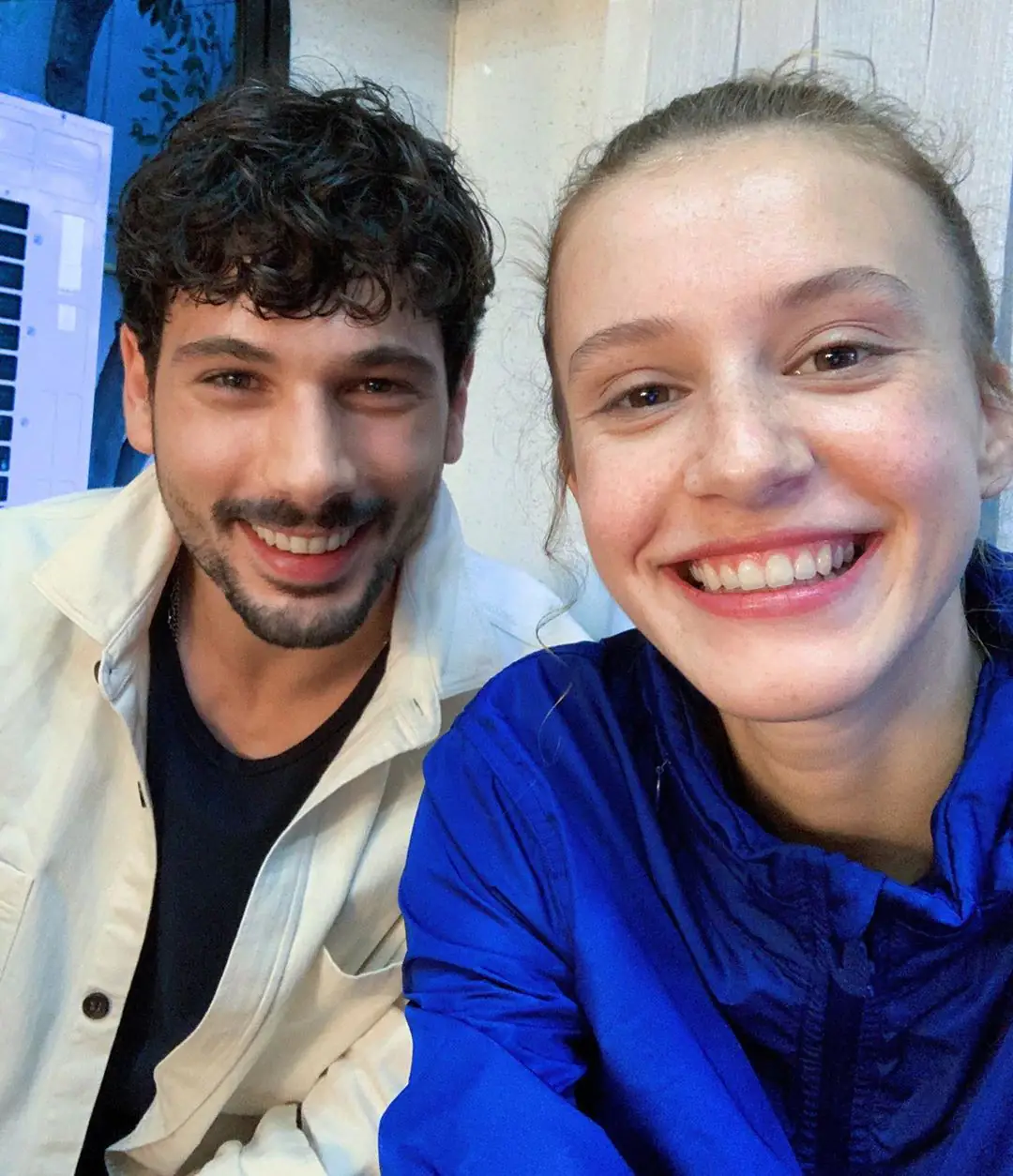 Deniz Can Aktaş ile Ahsen Eroğlu'nun ağız dolu gülüşü görülmeye değer 9