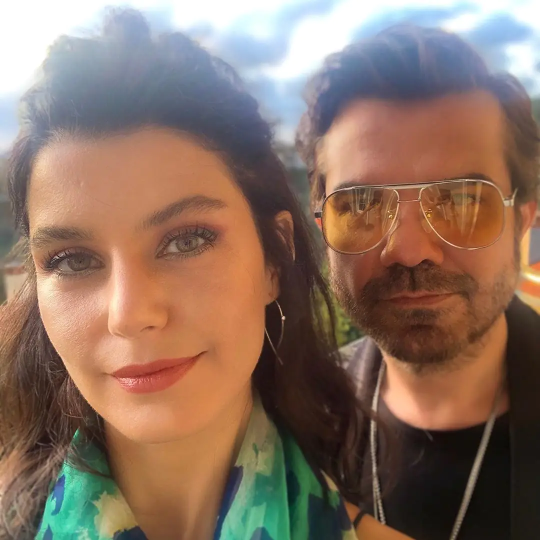 Beren Saat ve Kenan Doğulu, 6 yılın ardından dimdik ayakta! 7 Beren Saat ve Kenan Doğulu, 6 yılın ardından dimdik ayakta! 7