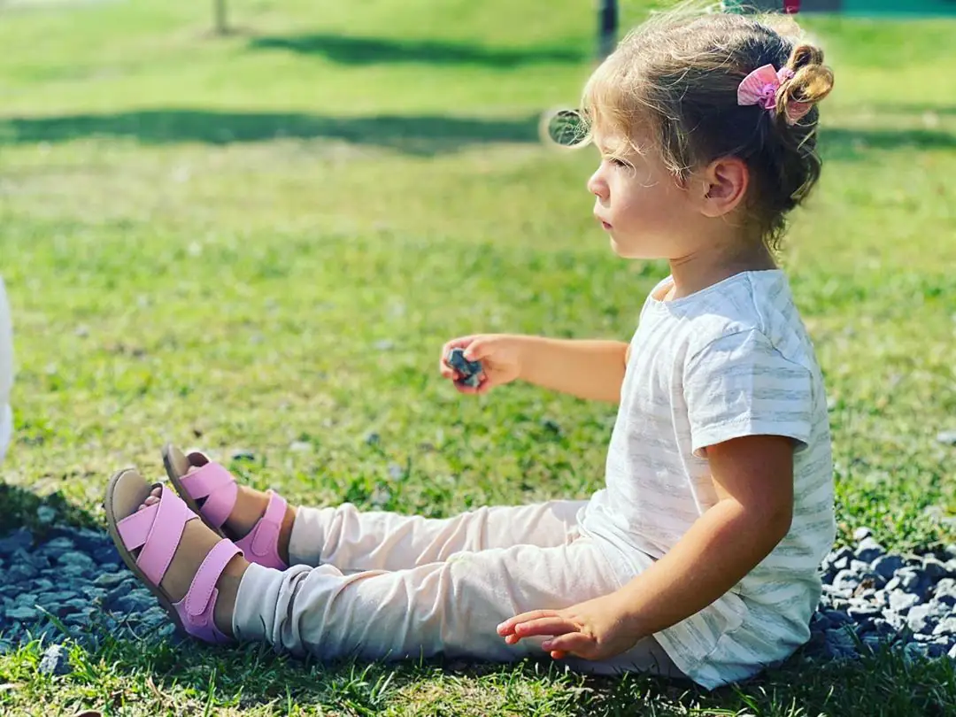 Ah Piti, çaldın kalbimizi... Doğa Rutkay'ın minik kızı Piraye'nin bu halini görmeniz lazım... 7