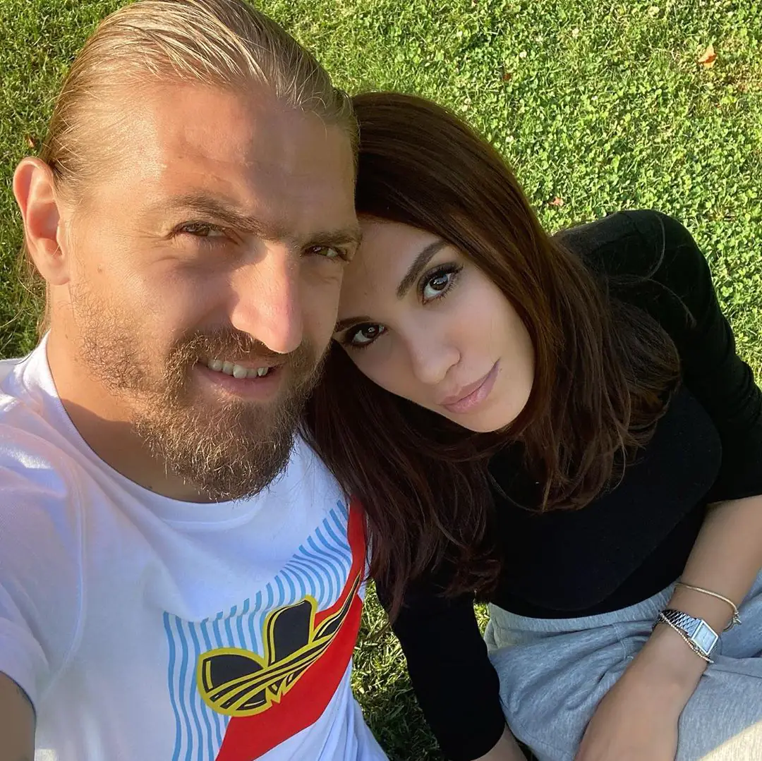 Şükran Ovalı ve Caner Erkin'den aşkın pozu... 7