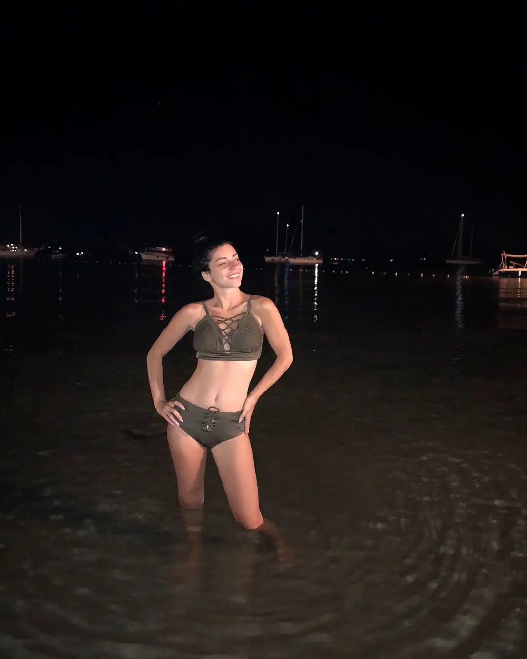 Merve Boluğur'un verdiği imaj; hayat bana güzel! 8