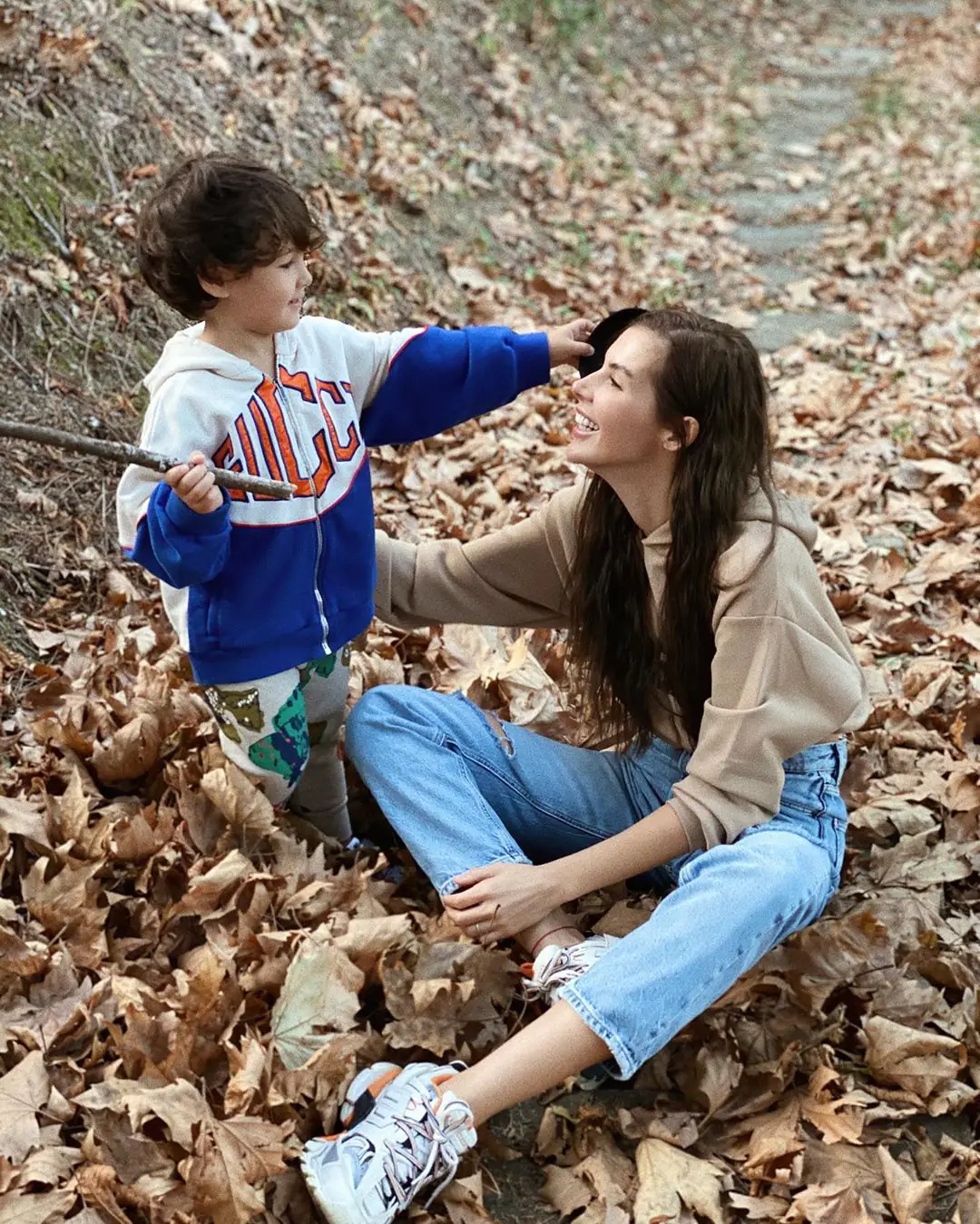Uyanış Büyük Selçuklu'nun Terken Hatun'u Hatice Şendil, minik oğluyla neşe içinde 7