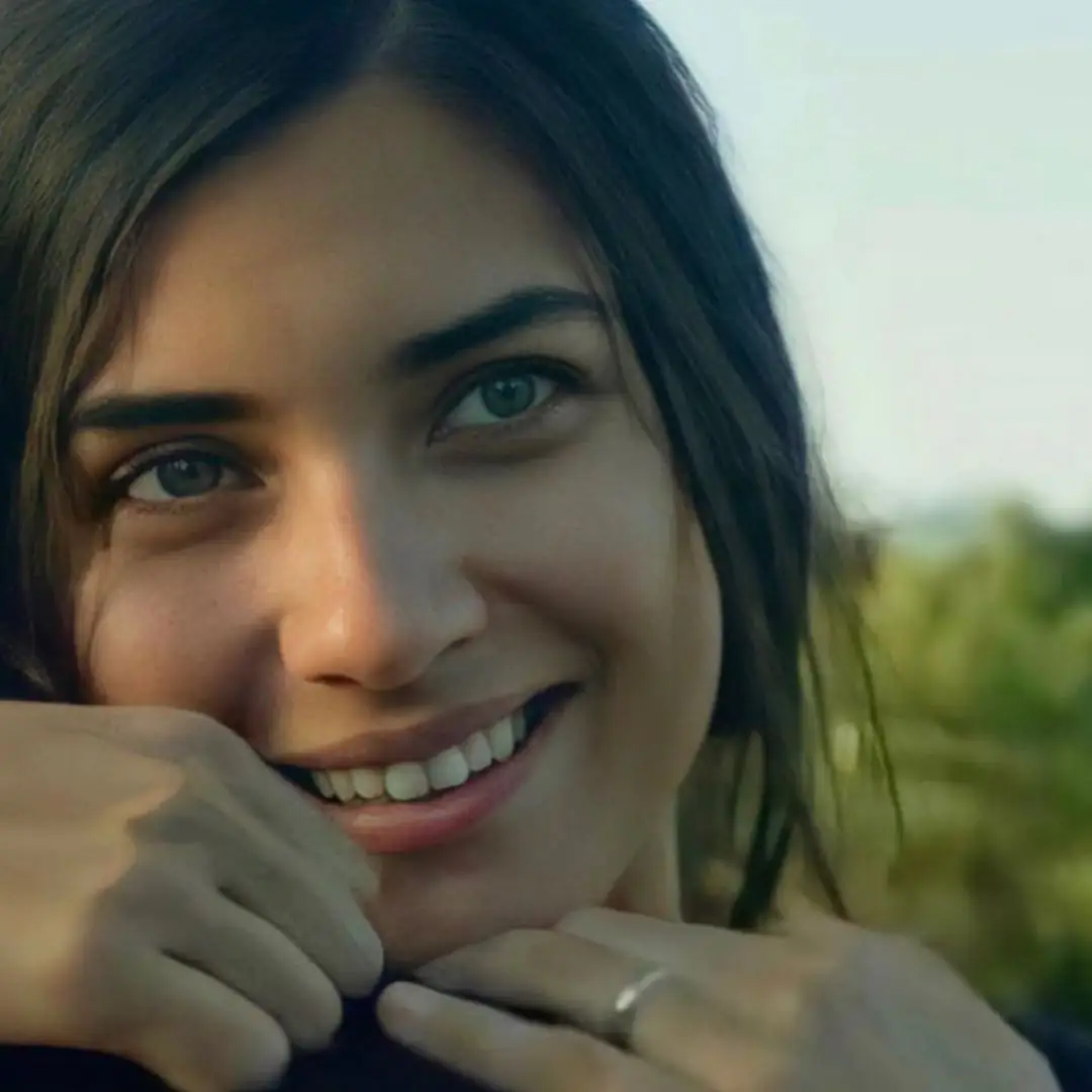 Ne diziymiş! Tuba Büyüküstün, o diziye resmen takılı kaldı! 7