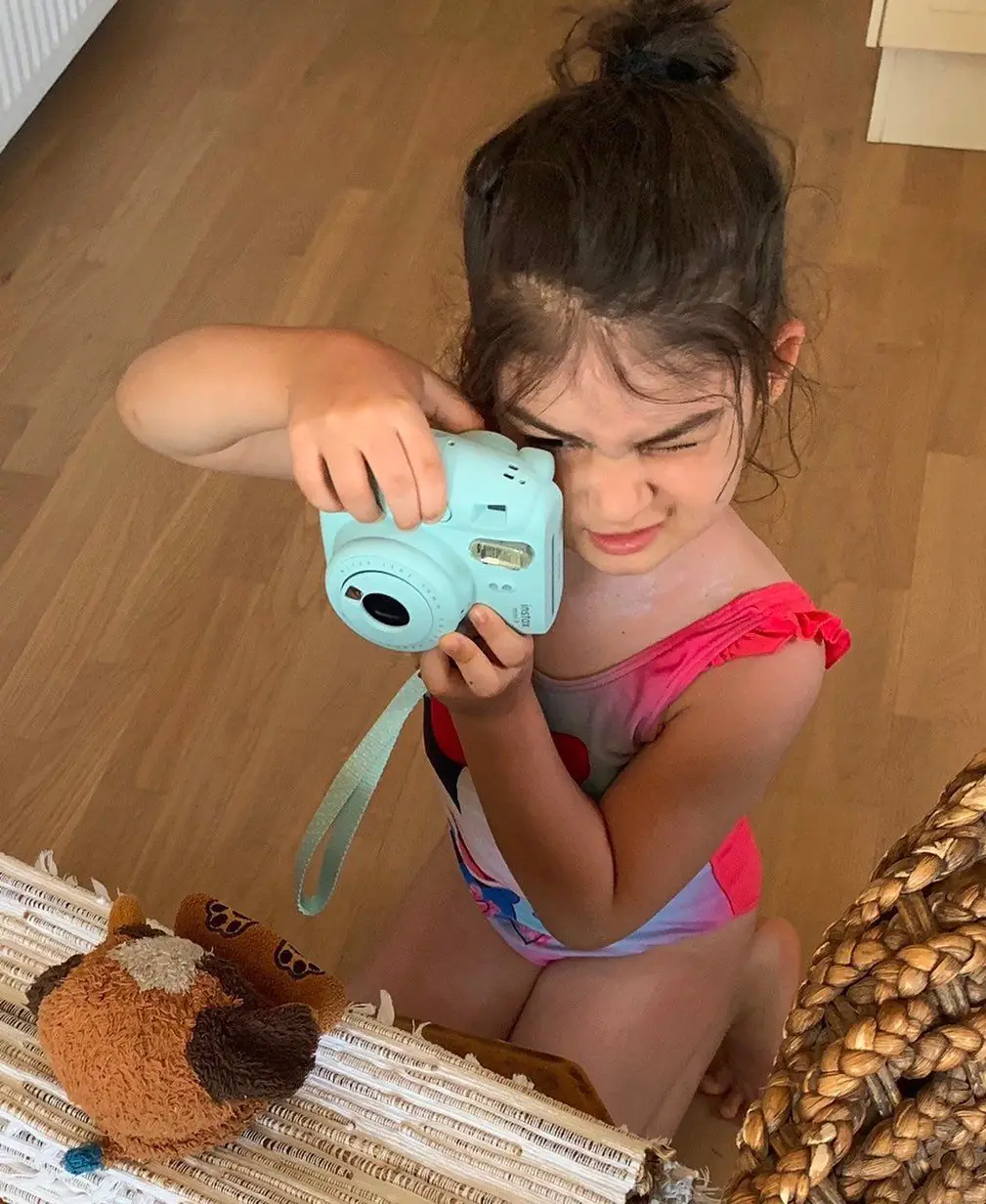 Tuba Büyüküstün, Beren Saat ve Doğa Rutkay'dan anlamlı 3 mesaj! 8