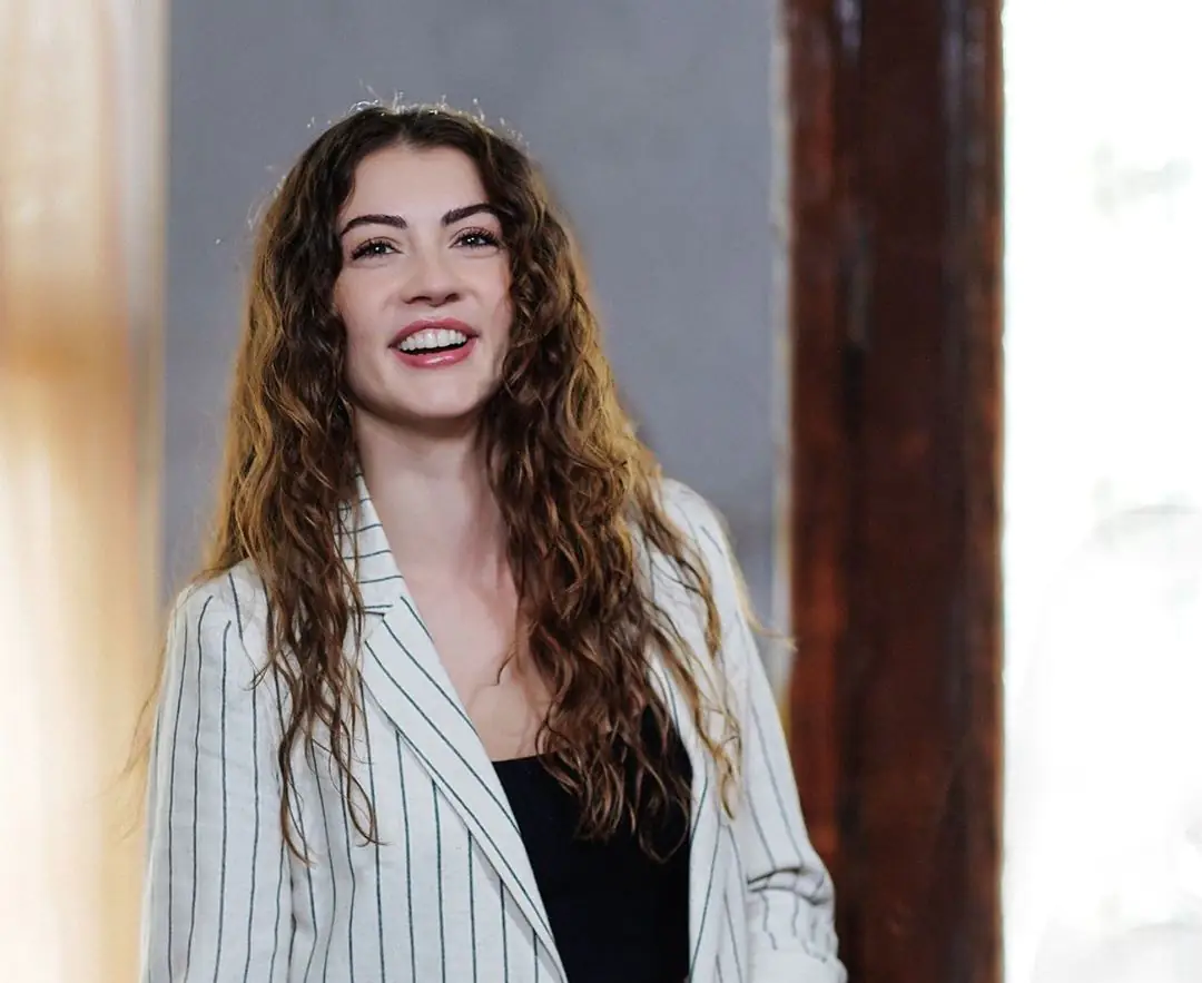 Aramızda bir pollyanna var! Burcu Özberk'ten sevimli paylaşım! 7