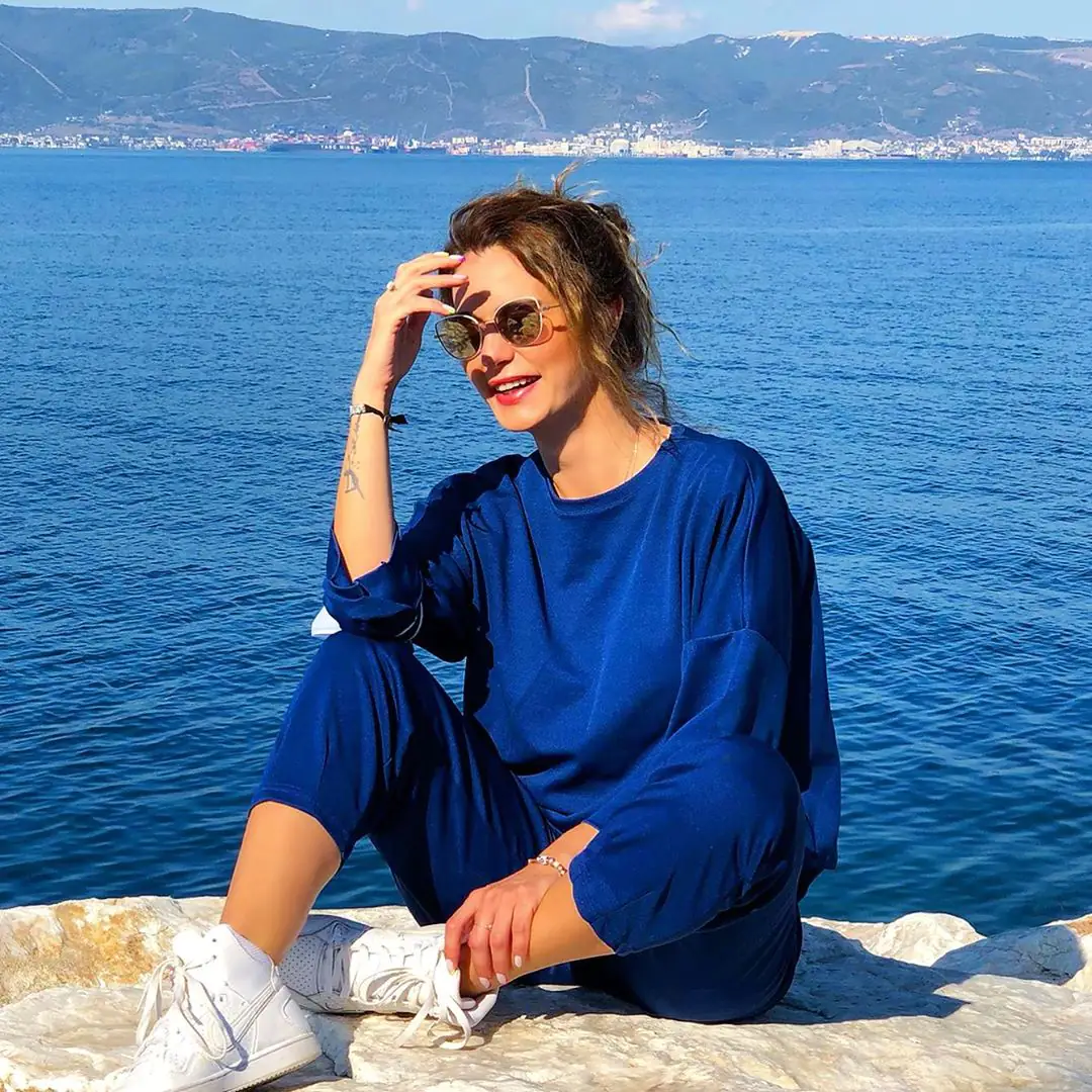 Didem Balçın, Şükran Ovalı ve Çiğdem Batur... Aynı şehirde, bambaşka ruh halindeler! 9