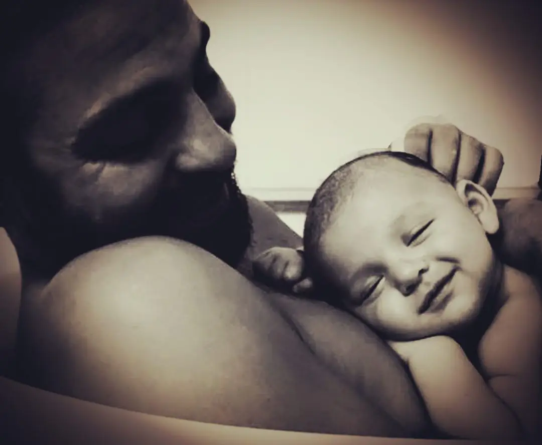 Bu nasıl bir şirinliktir! Erkan Kolçak Köstendil ve oğlu Marsel'den müthiş bir poz 7
