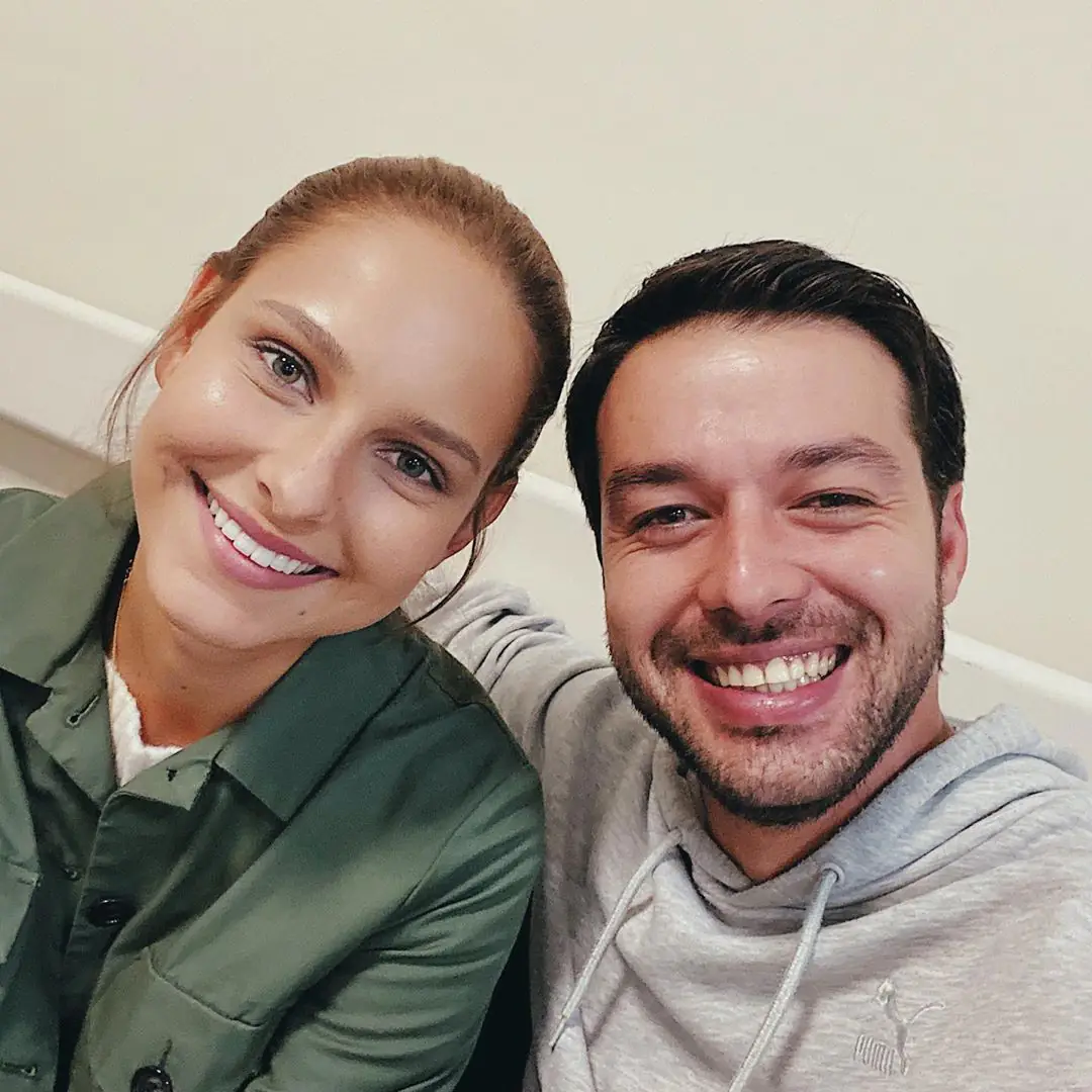 Hilmi Cem İntepe ve Jessica May uyumuna hayranları tutuklu kaldı! 7
