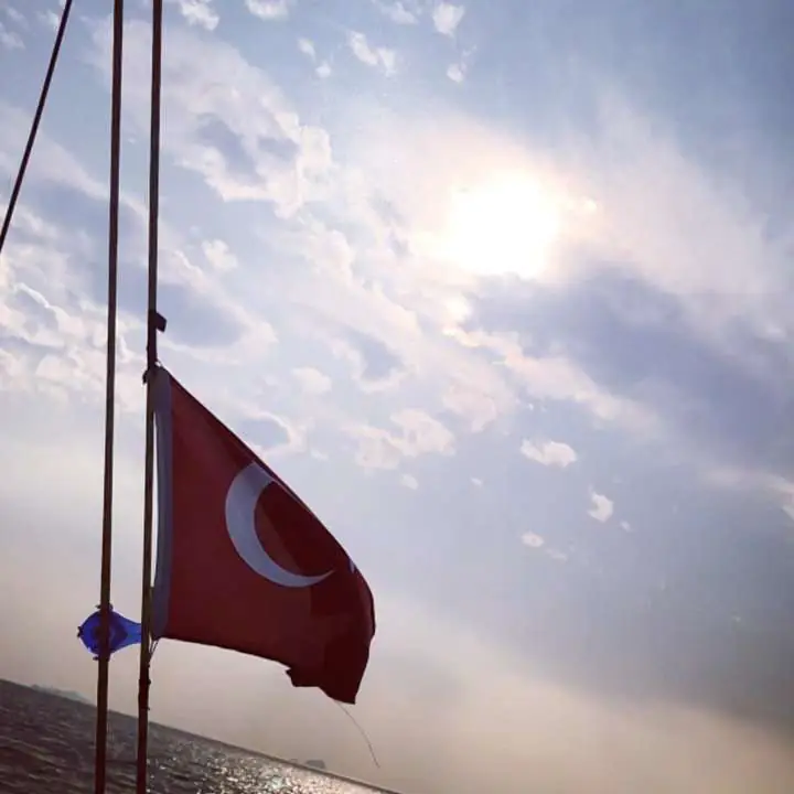Sinan Tuzcu'nun 29 Ekim kutlaması çok anlamlı oldu 7