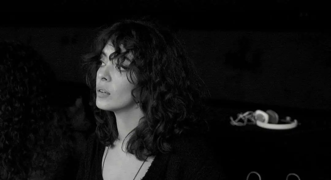 Selin Şekerci, Hazal Filiz Küçükköse ve Afra Saraçoğlu güzellikleriyle mest etti 9
