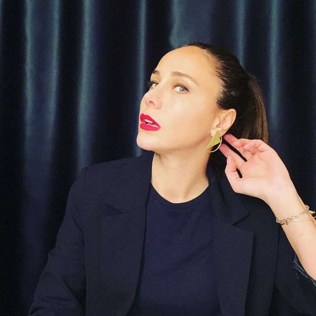 Burçin Terzioğlu ve Eda Ece esprileriyle gülümsetti 8
