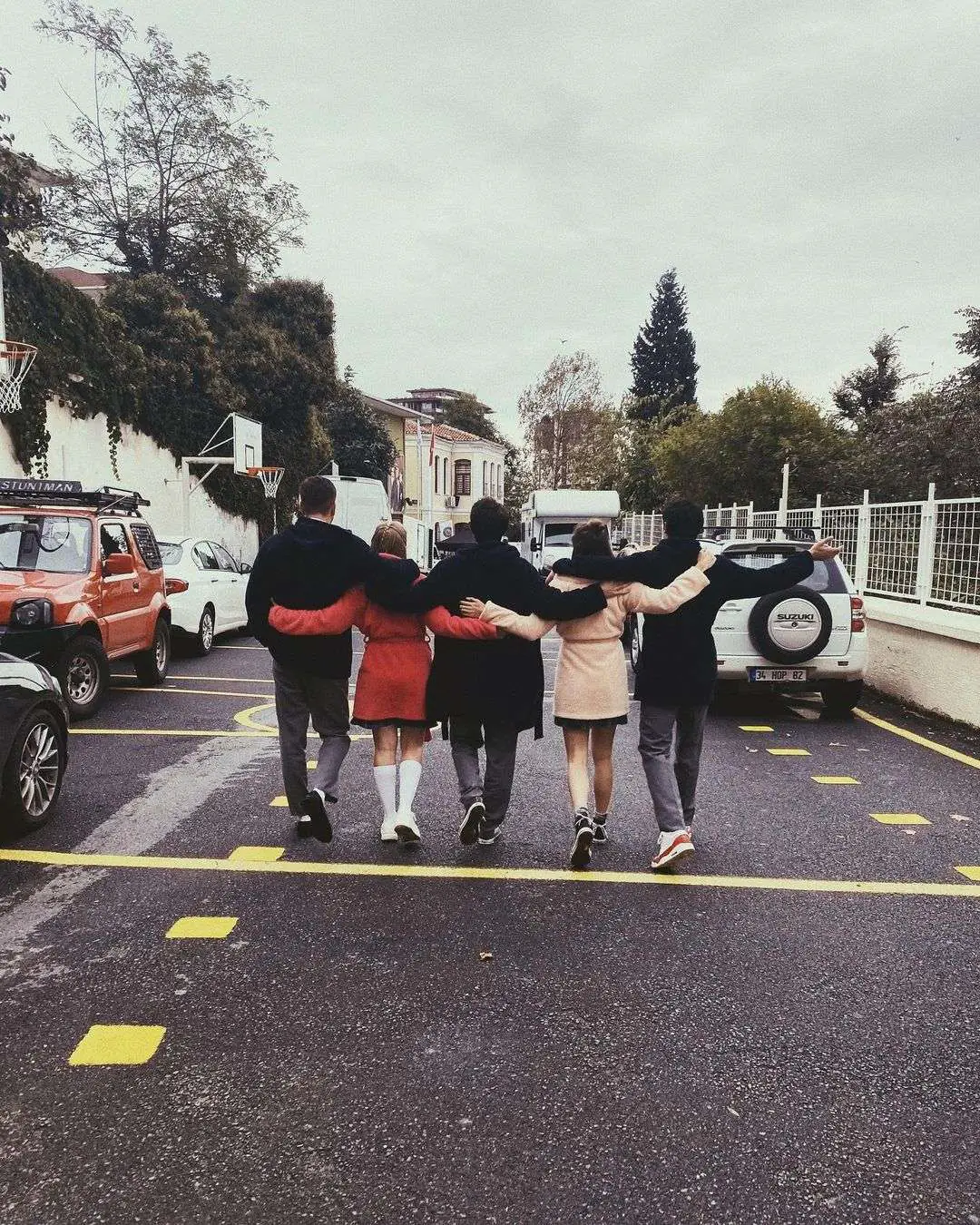 Geçmiş olsun Aşk 102! Alina Boz, iş bitince topu Netflix'e attı! 7