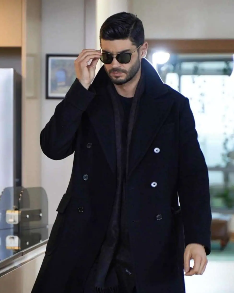Berk Oktay'ın Yasak Elma dizisine bir girişi var, görmeniz lazım! 8