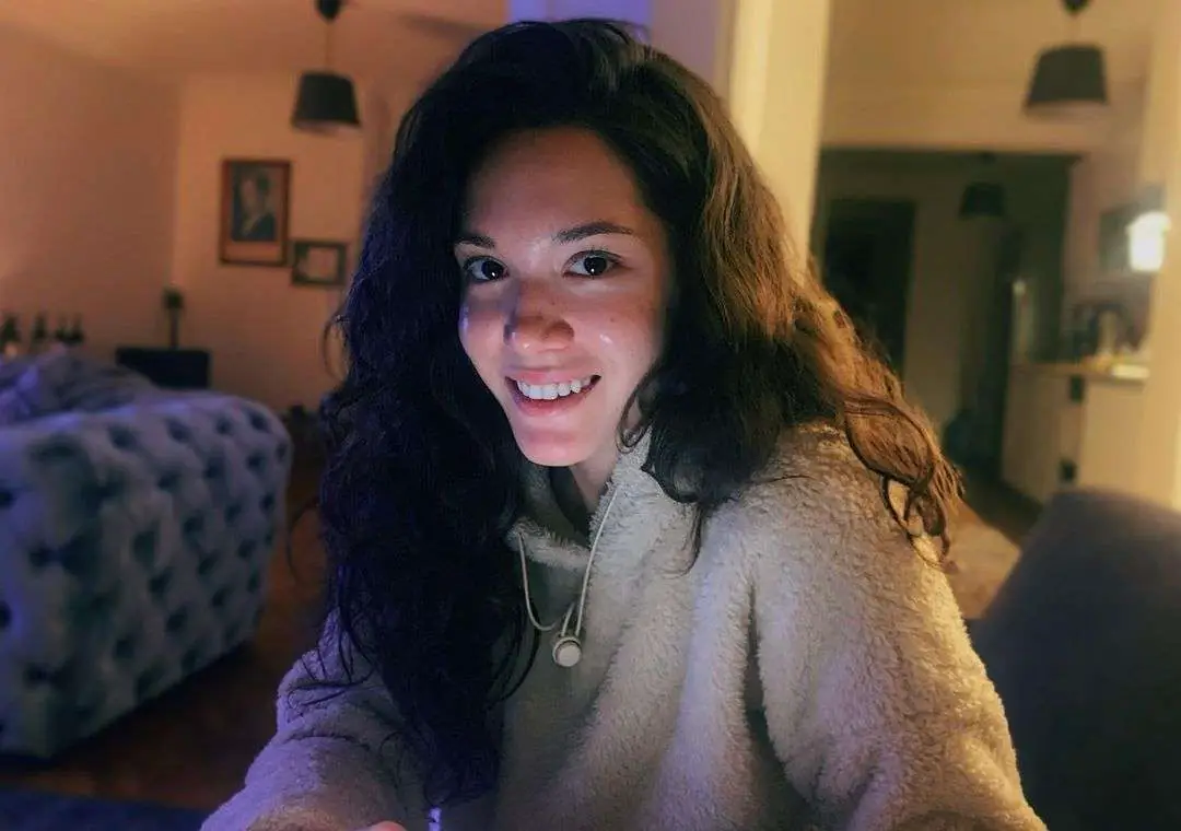 Kafaları karıştıran not! Çukur'un Nehir'i Hazal Subaşı da mı koronavirüse yakalandı! 7