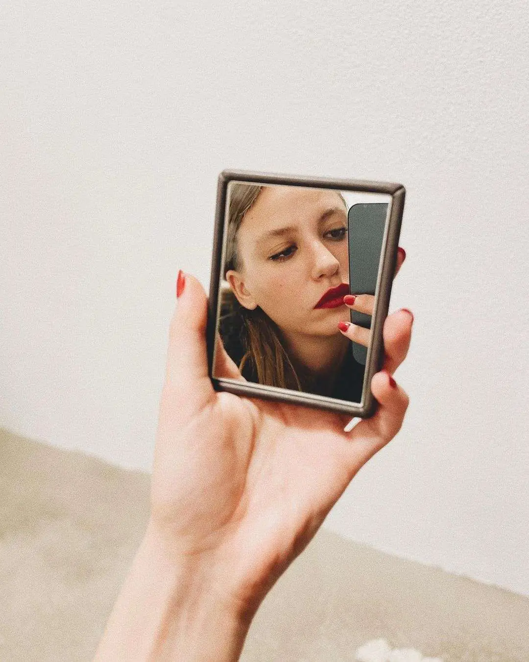 Serenay Sarıkaya kendini özletti! Burcu Özberk keyiflendirdi! Öykü Karayel sempati saçtı! 9