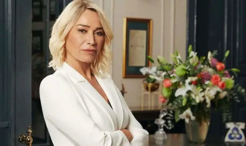 Akrep dizisinde iki kadının büyük savaşı! Bir yanda Demet Akbağ, diğer yanda Evrim Alasya! 8