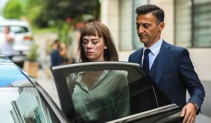 Psikopatlığın kitabını Alev Alev dizisinde yazabilecek birisi var! 7
