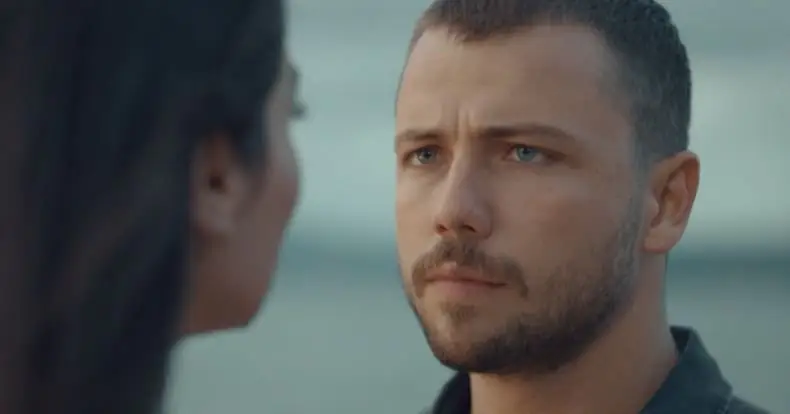 Tolga Sarıtaş ve Ayça Ayşin Turan ile Arıza sosyal medyayı etkisi altına aldı 9