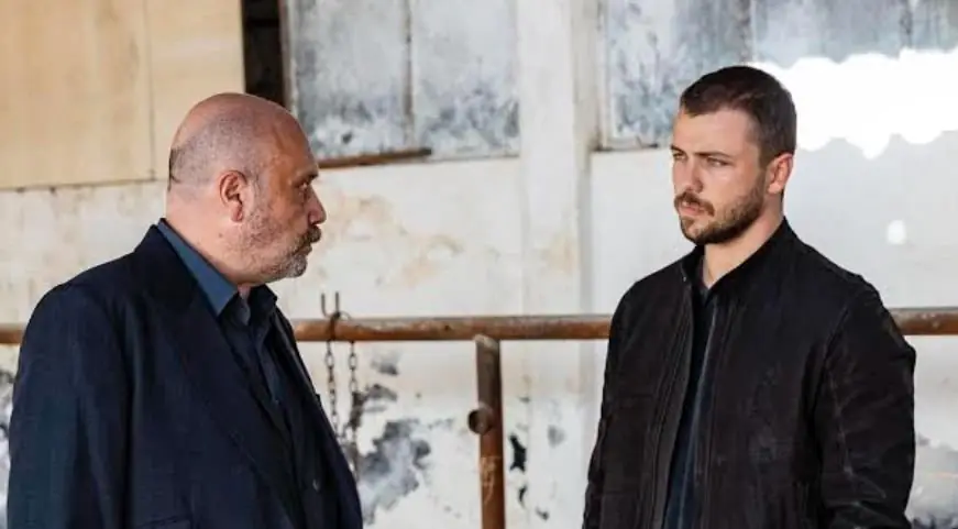 Ali Rıza ve Burak aynı safta! Arıza dizisinde gerçekten arıza şeyler olacak! 9
