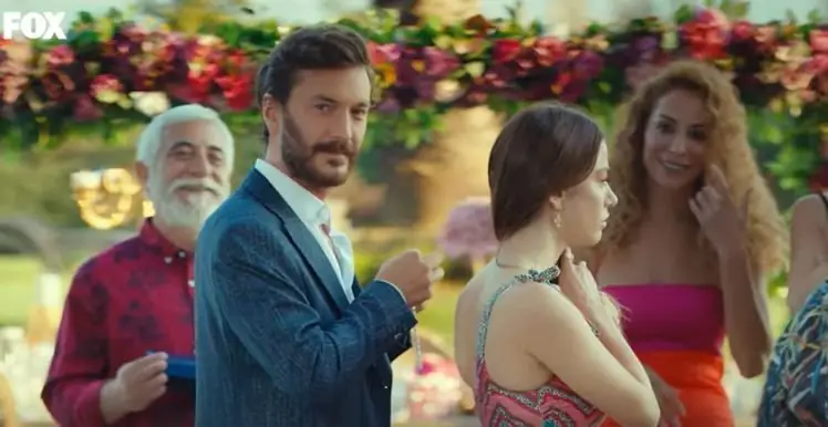 Bay Yanlış dizisi yeni bölümde hem yakacak, hem gıcık edecek, hem de sinir bozacak! 7