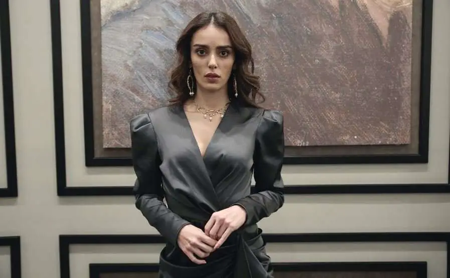 Final yapan Güvercin'in İpek'i Bestemsu Özdemir, Star TV'nin diğer iddialı dizisine geçti! 4