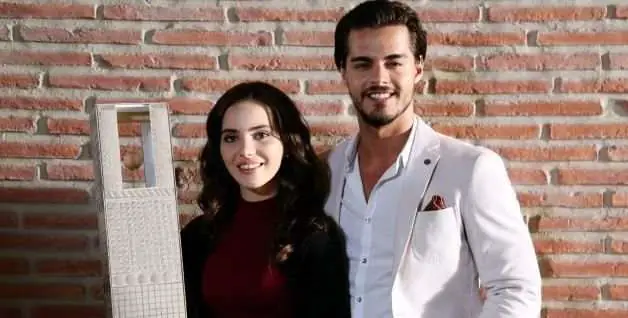 Star TV'nin yeni dizisi Akrep, bakın hangi ünlü dizinin benzeri! 7