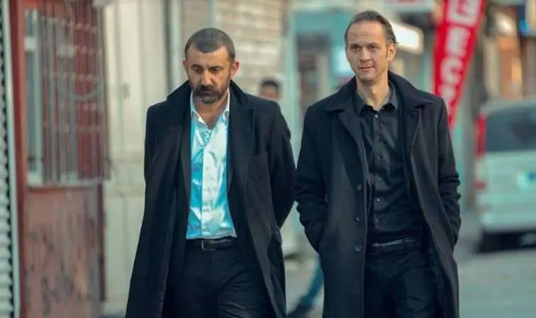 Çukur dizisinde Öner Erkan'ın canlandırdığı Selim nasıl ölecek? 8 Çukur dizisinde Öner Erkan'ın canlandırdığı Selim nasıl ölecek? 8