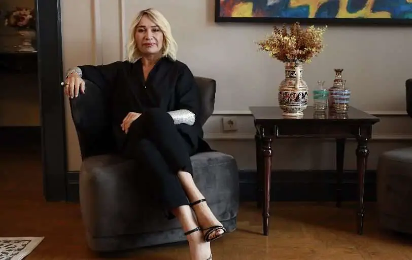 Demet Akbağ, Akrep dizisiyle birlikte bir ilke imza atacak! 7