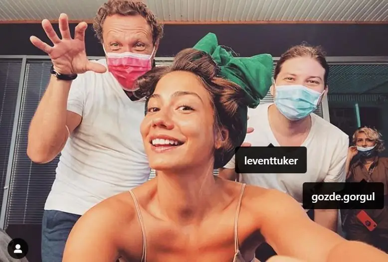 Demet Özdemir'in yeni projesi için ipucu fotoğrafta gizli! 7