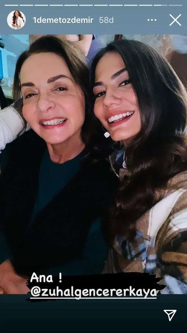 Dikkat aşırı sevgi içerir! Doğduğun Ev Kaderindir setinde Demet Özdemir'den sürpriz fotolar... 16