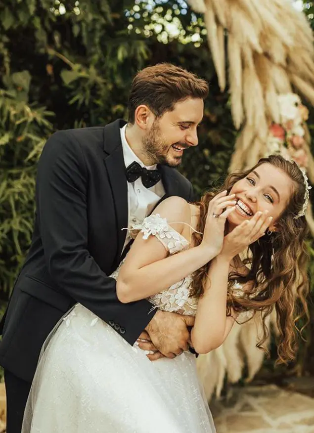 Sihirli Annem dizisinden bir gelin daha! Gizem Güven evleniyor! 7