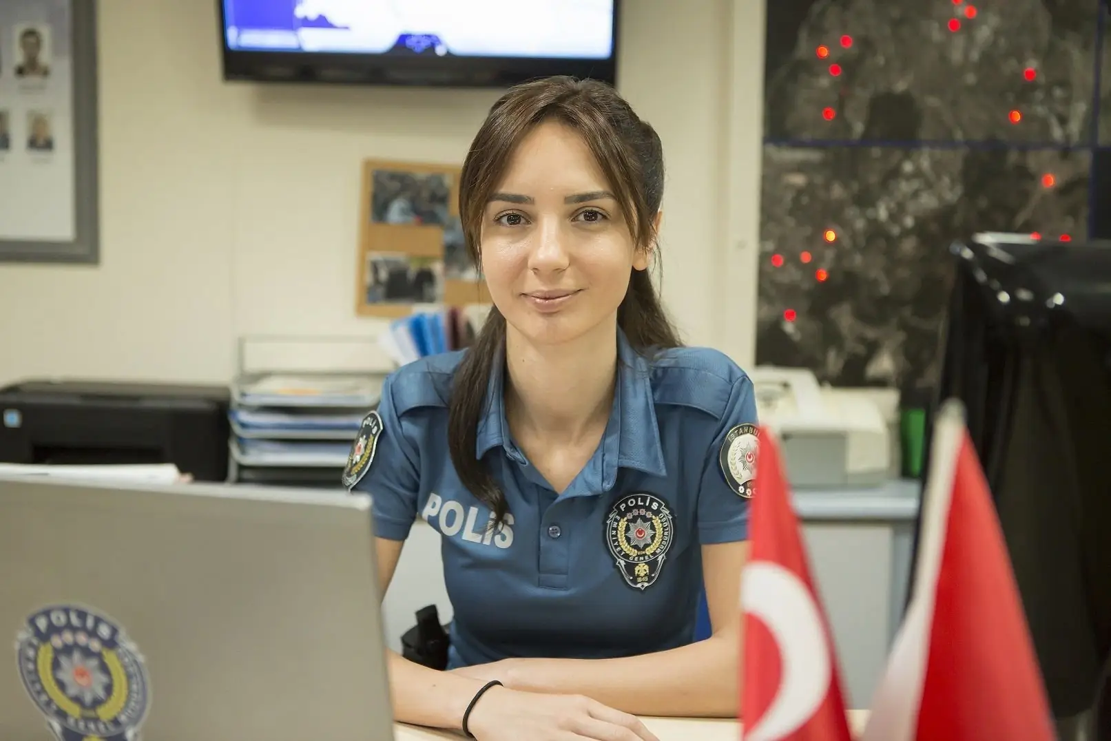 İşte Arka Sokaklar dizisine yeni katılan üç oyuncu ve oynayacağı karakterler... 9