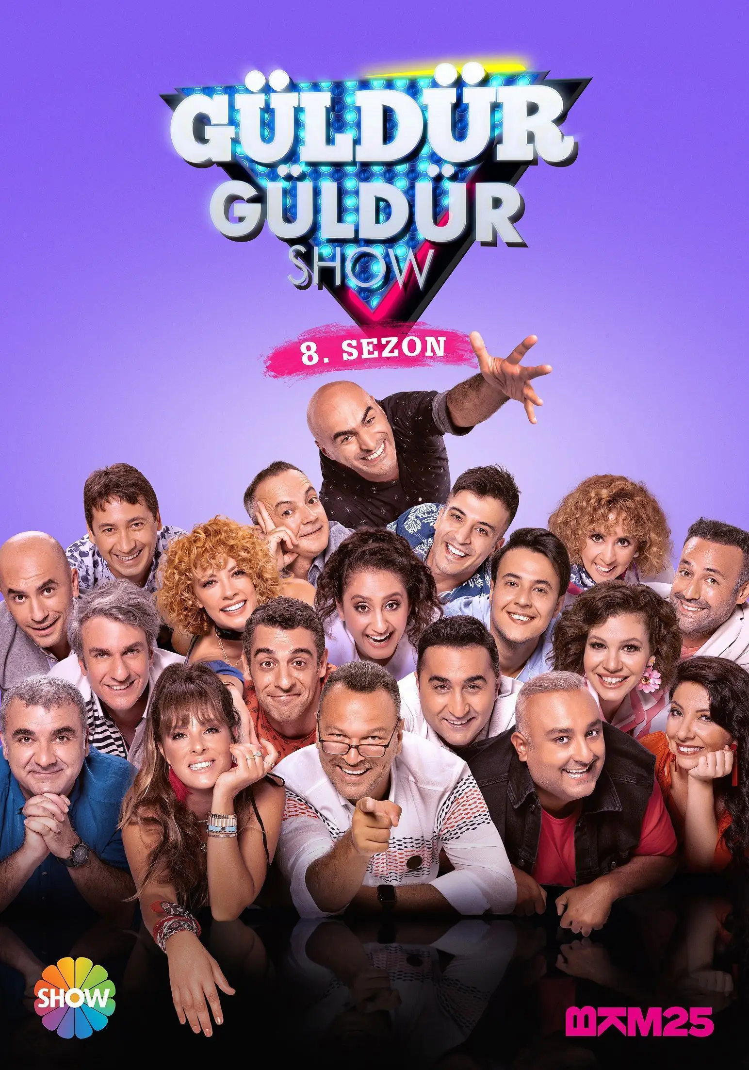 Güldür Güldür Show'un yeni sezon afişiyle kimin gidip, kimin geldiği belli oldu... 7 Güldür Güldür Show'un yeni sezon afişiyle kimin gidip, kimin geldiği belli oldu... 7