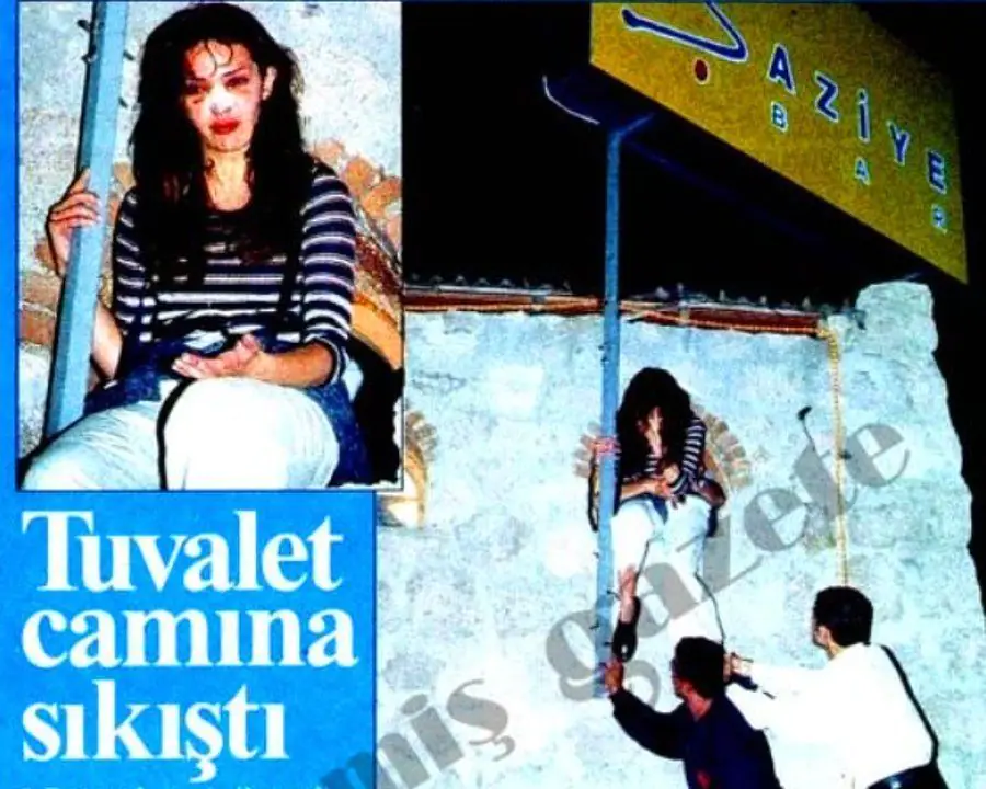 Tuvalet penceresi sıkışan Hande Ataizi'nin yıllar sonraki pişmanlığı! 7 Tuvalet penceresi sıkışan Hande Ataizi'nin yıllar sonraki pişmanlığı! 7