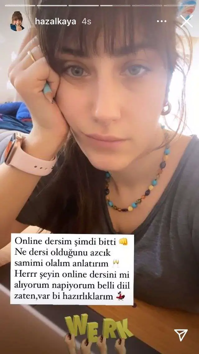 Yine merakta bıraktı! Hazal Kaya'da bir haller var ama anlayana aşkolsun! 8